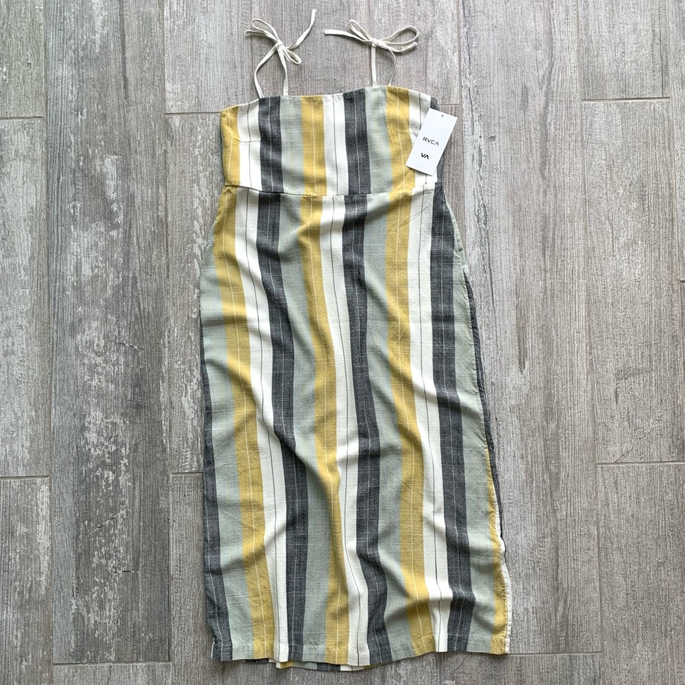 π₯π₯RVCA - TENSE MIDI DRESSπ₯π₯ - Picture 11 of 11